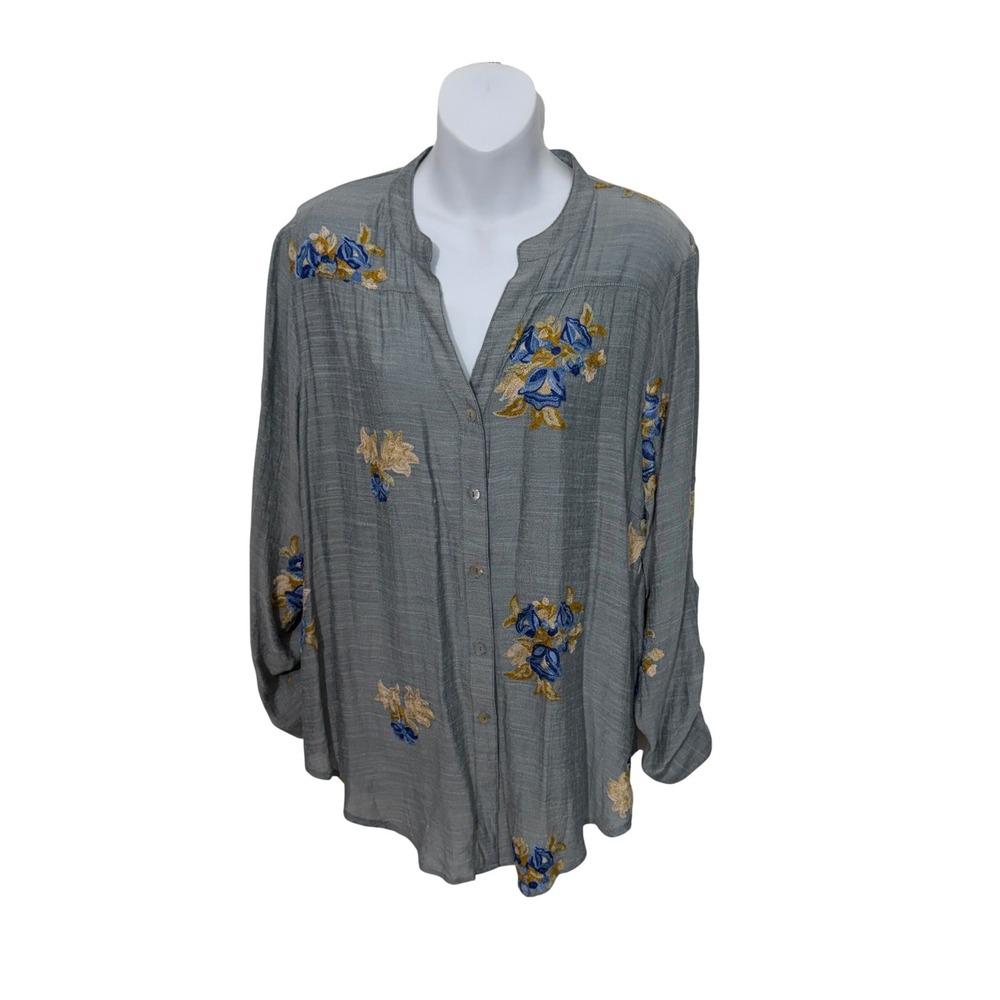 Figueroa & Flower Button Up Blouse Womens Large Grey Embroidered Floral Boho
